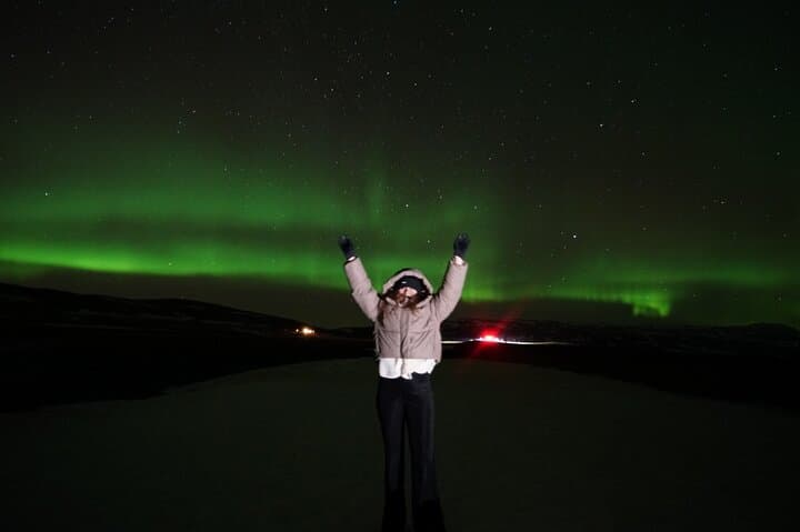 Private Northern Lights 4x4 Tour from Reykjavik — Night Photography & Hot Drinks photo 5