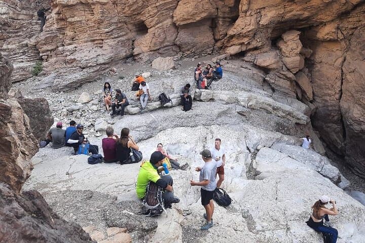 Rainbow Valley Half-Day Hike: Wadi Ghub’s Colorful Rock Formations in Fujairah photo 4