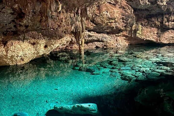 Chichen Itzá & Cenote Day Trip from Cancún — Guided Visit to Kukulkán photo 4