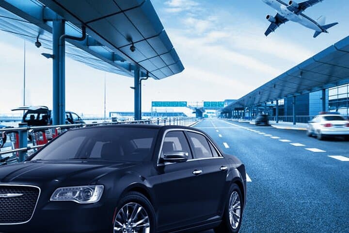 Stress-Free Dubai Airport Transfers To and From Hotels photo 3