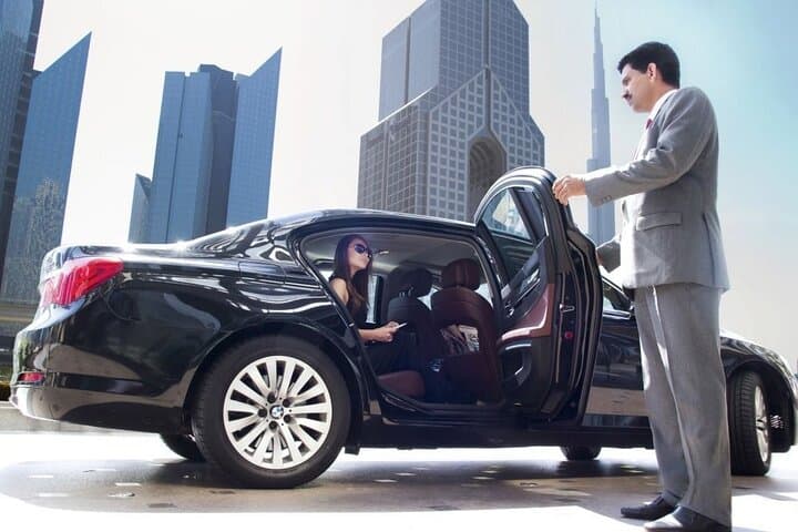 Abu Dhabi Airport to Dubai Hotels Transfer — Private 90–120 Minute Ride photo 1