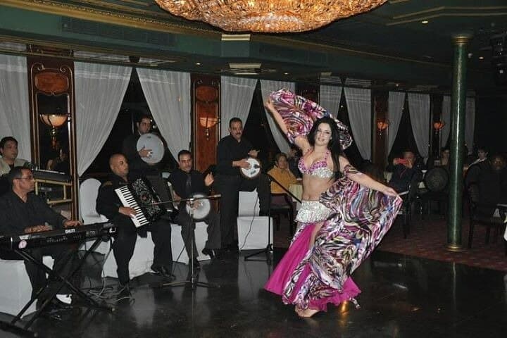 Cairo Nile Dinner Cruise with Folkloric Show — Evening Buffet on the River