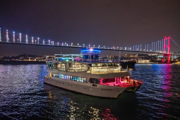 Istanbul Bosphorus Dinner Cruise: Turkish Night with Private Table photo 2