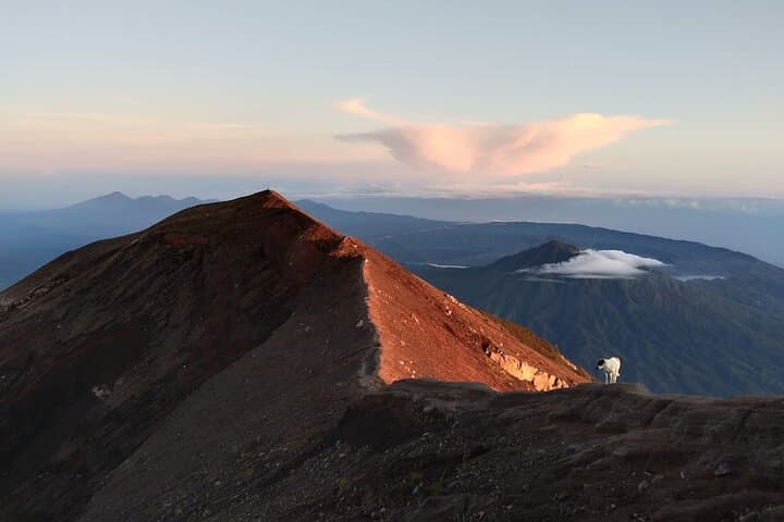 Mount Batur Sunrise Trek: Summit Hike, Hot Springs & Kintamani Lunch photo 5