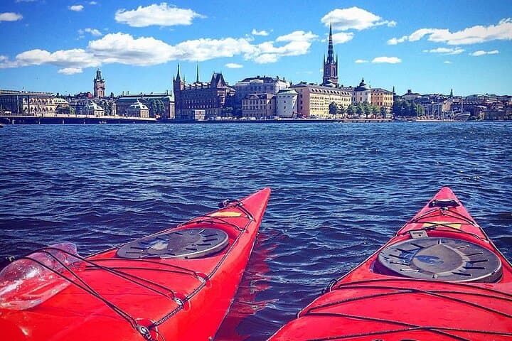 Paddle Central Stockholm: 2-Hour Guided Kayak Tour Around Långholmen photo 4