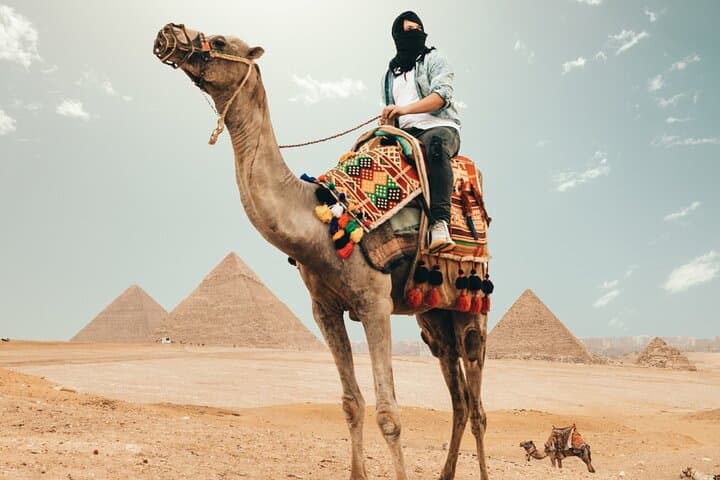 Full-Day Private Tour: Giza Pyramids, Saqqara & Memphis from Cairo photo 4