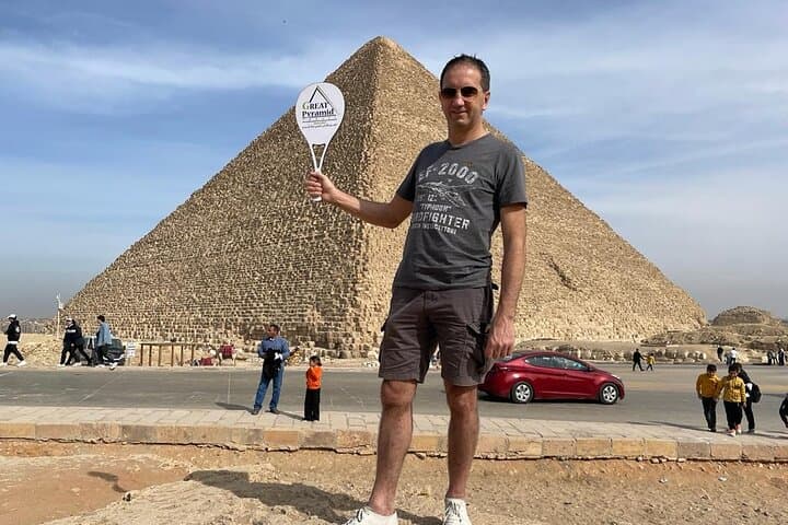 Giza Pyramids, Memphis & Sakkara Day Tour: Sphinx, Step Pyramid & Memphis Museum