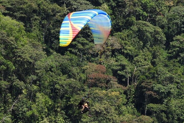 Paragliding Over Guacaica Canyon: Private Flight from Guatape photo 2