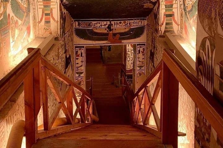 Private Guided Tour of the Valley of the Queens — Luxor Royal Tombs photo 2