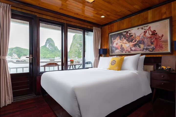 hera-classic-cruise-3d2n-explore-halong-bay-from-hanoi photo 3