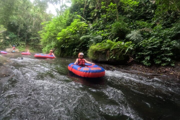 Ubud River Tubing and Tirta Empul Temple Private Guided Tour photo 3