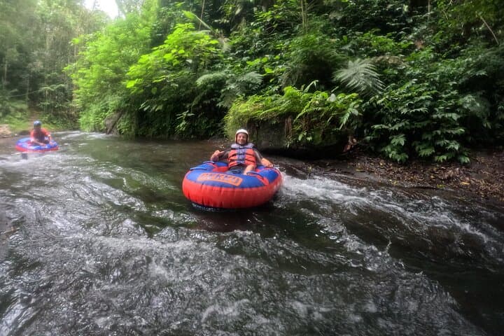 Ubud River Tubing and Tirta Empul Temple Private Guided Tour photo 5