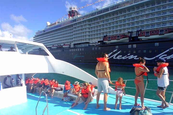 Full-Day Catalina Island Snorkeling & Altos de Chavon Day Trip from Punta Cana photo 6