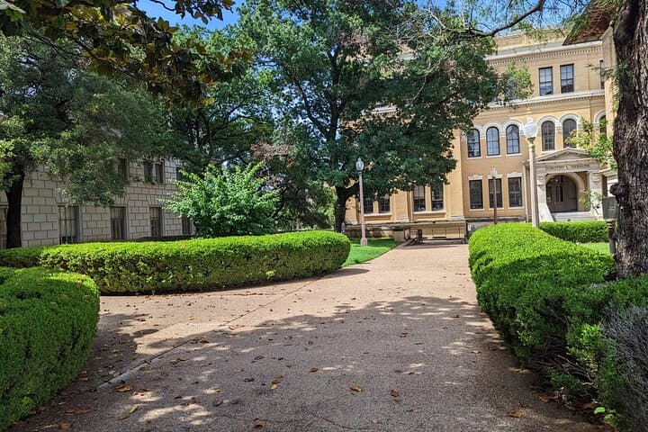 Austin Arcane Arts: Self-Guided Magic Puzzle Game at UT Austin photo 6