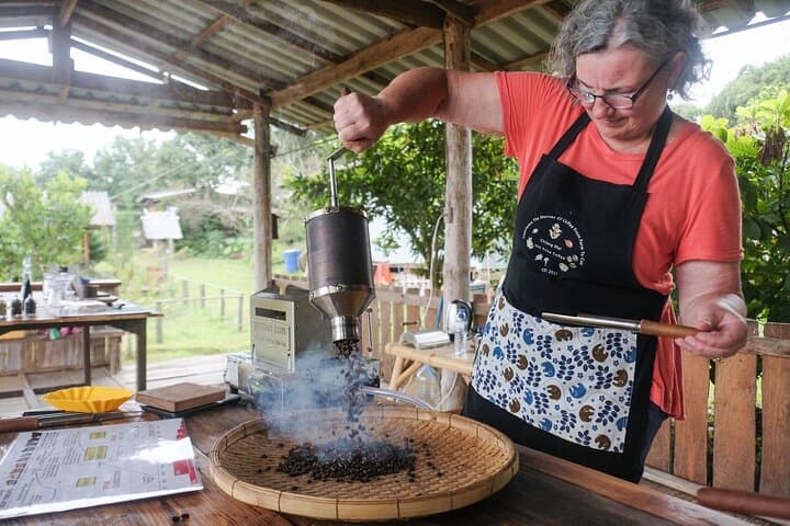 Chiang Mai Coffee Forest Experience: Hand-Roasting & V60 Brewing with Karen Hosts