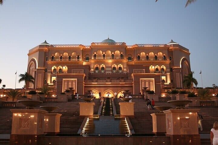 Full-Day Abu Dhabi Sightseeing Tour from Dubai — Sheikh Zayed, Corniche & Heritage Village photo 5