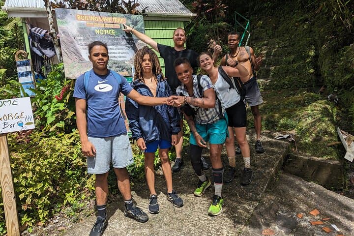 Boiling Lake & Titou Gorge: 7‑Hour Wildlife Discovery Hike in Dominica photo 3