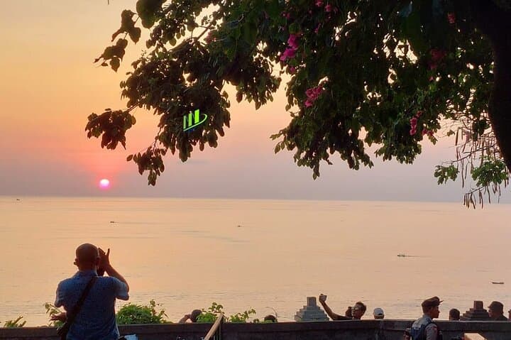Kuta Customized Private Tour: Beaches, Coffee & Uluwatu in 8–10 Hours photo 2