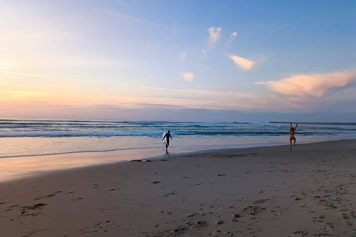 4-Hour Surf Lesson at Maceda Beach — Beginner-Friendly Waves from Porto photo 5