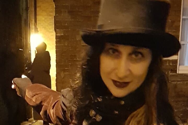 Oxford After Dark: Guided Ghost Tour Through Haunted Streets photo 5