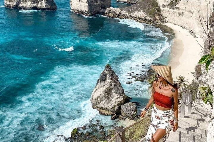 Nusa Penida Day Tour — Broken Beach & Crystal Bay with Lunch and Driver photo 3