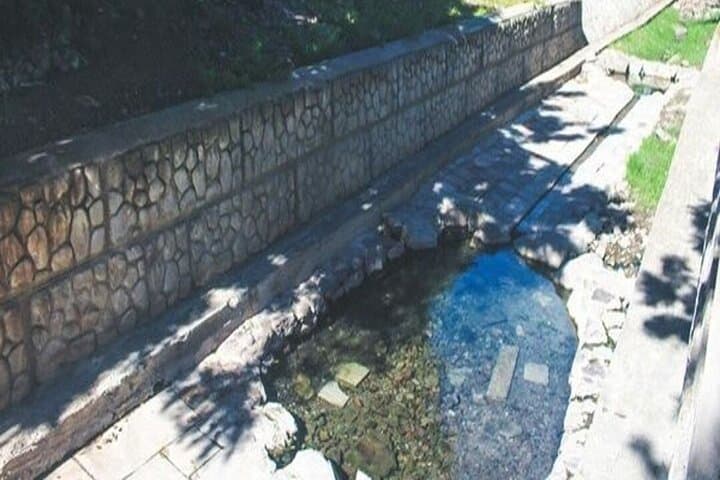 Volcanic Hot Springs Yoga in Charlestown — Therapeutic Wellness Experience photo 2