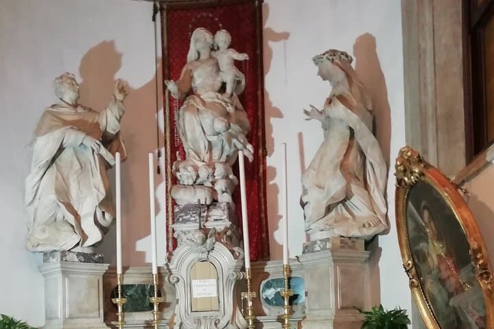 Venice Secrets Walking Tour — Art, History, Legends & Hidden Churches photo 3