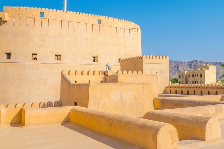 Full-Day Nizwa, Jibreen & Al Hamra Tour from Muscat — Forts, Souqs & Mountain Villages photo 3