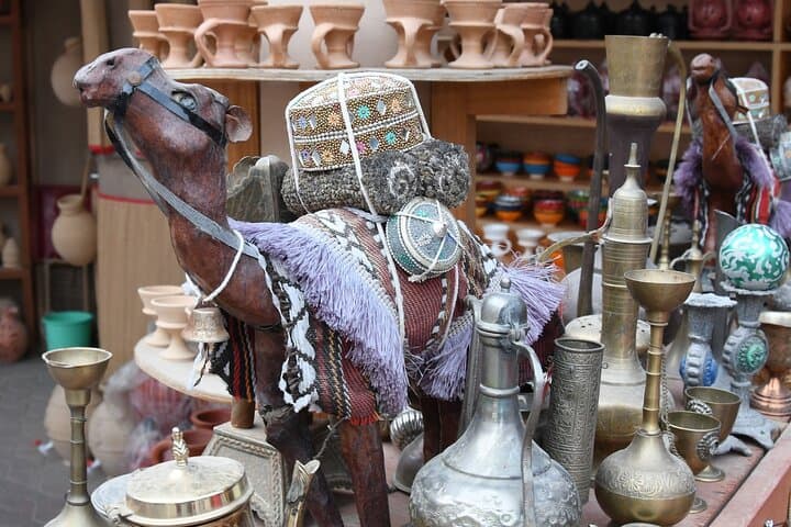 Full-Day Nizwa, Jibreen & Al Hamra Tour from Muscat — Forts, Souqs & Mountain Villages photo 6