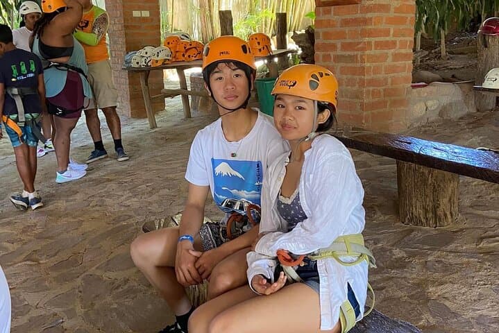 Soar the Jungle Canopy: Puerto Vallarta Zipline Excursion photo 4