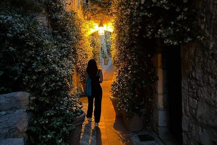 Nightfall Walks: Eze & Saint-Paul de Vence Private Evening Tour