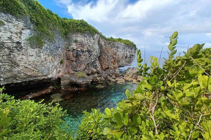Bantayan Island Hopping: Funtastic, Virgin & Kinatarkan — Snorkel, Cliff Jump, Lunch
