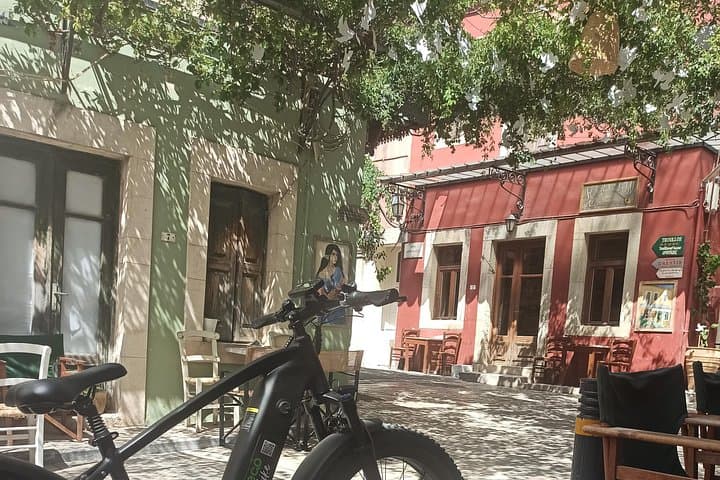 3-Day E-Bike Tour from Heraklion: Archanes, Knossos & Rural Crete photo 3