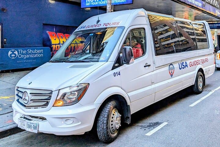 Private NYC SUV & Van Tour — Custom Times Square to 9/11 Memorial photo 2