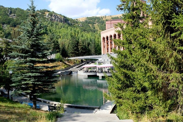 Day Tour from Yerevan to Lake Sevan, Noratus, Jermuk & Hin Areni Winery photo 5