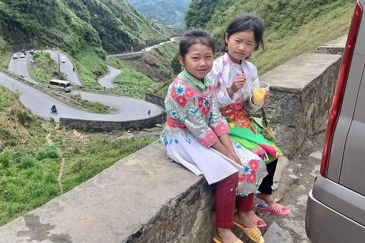 Ha Giang Loop Motorbike Tour: 3-Day Ride from Hanoi through Ma Pi Leng & Dong Van photo 2