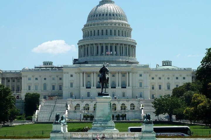 Best of Washington DC Private Full-Day Walking Tour: Monuments & Smithsonian Highlights photo 3