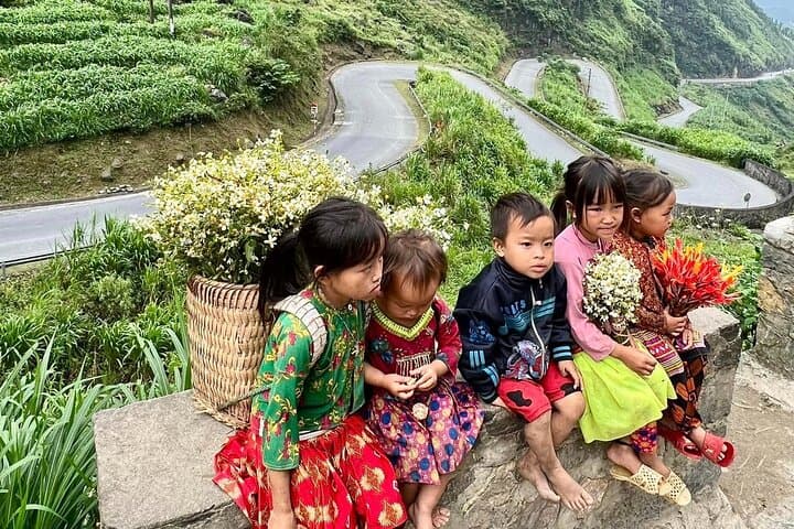 Ha Giang Loop 2-Day Motorbike Tour: Ma Pi Leng, Dong Van & Nho Que Gorge photo 3