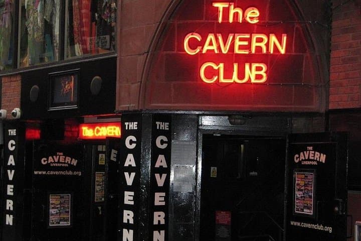 Private Beatles Walking Tour in Liverpool — 2-Hour Guided Visit with Beatles Story Museum photo 4