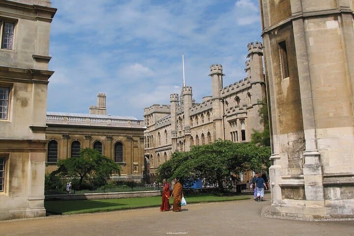 Private Cambridge Walking Tour Including Kings College Chapel photo 4