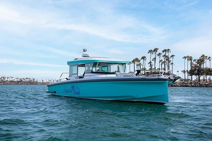 Private Luxury Speedboat Cruise in Mission Bay — 2-Hour San Diego Charter photo 2