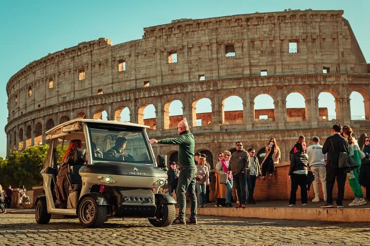 Explore Rome's Highlights by Private Golf Cart — Comfortable 3‑Hour City Tour