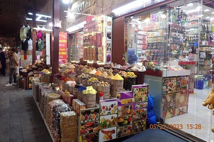 Old Dubai Walking Tour: Abra Ride, Souks & Al Fahidi History photo 2