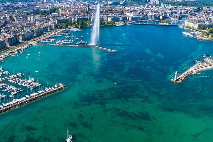 Geneva E‑Bike Wine Tour: Castle Tasting, Lake Views & Flower Clock photo 6