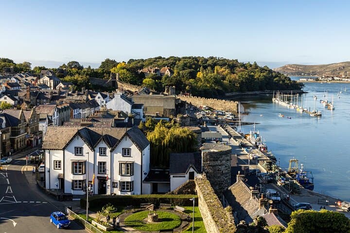Conwy Gourmet Heritage: Private Culinary & Historical Walking Tour