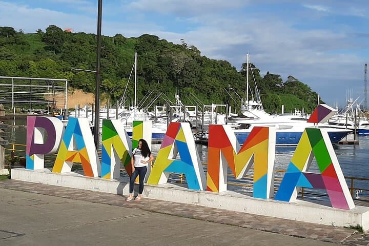 Panama Layover Tour: Panama Canal & Casco Viejo (5‑Hour Private) photo 3