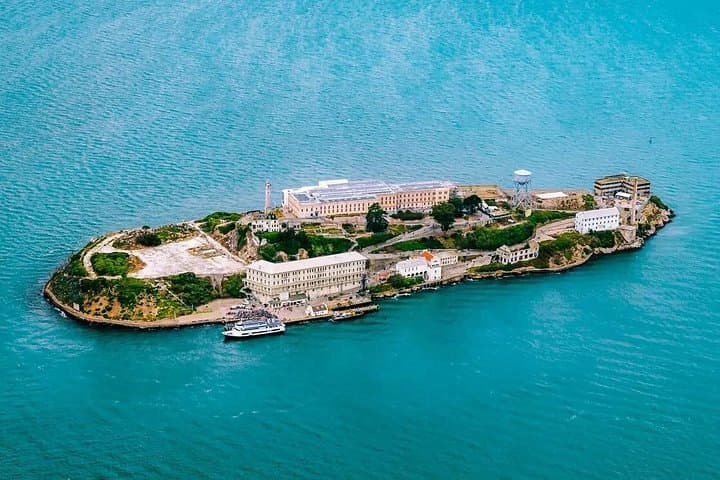 Ultimate San Francisco Tour Pass — Cable Cars, Alcatraz & City Highlights photo 1