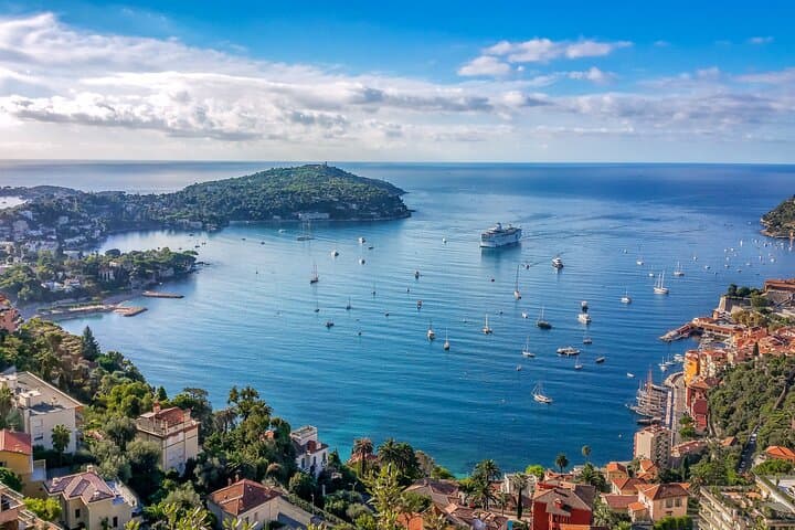 Private Villefranche Shore Excursion: Custom 4–7 Hour French Riviera Minivan Tour