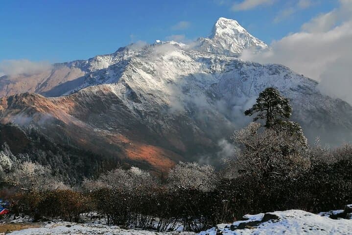 2-Day Poon Hill Short Trek from Pokhara — Sunrise over Annapurna