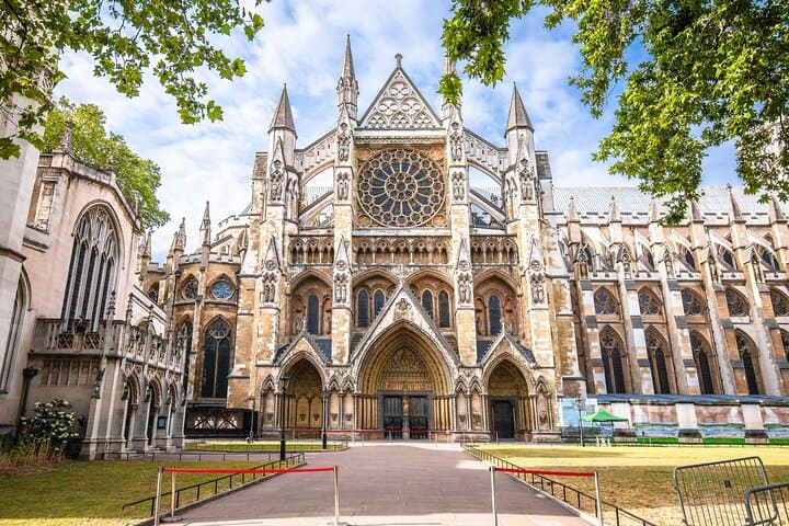 Westminster Abbey Fast-Track Private Tour with London Underground Pickup photo 2